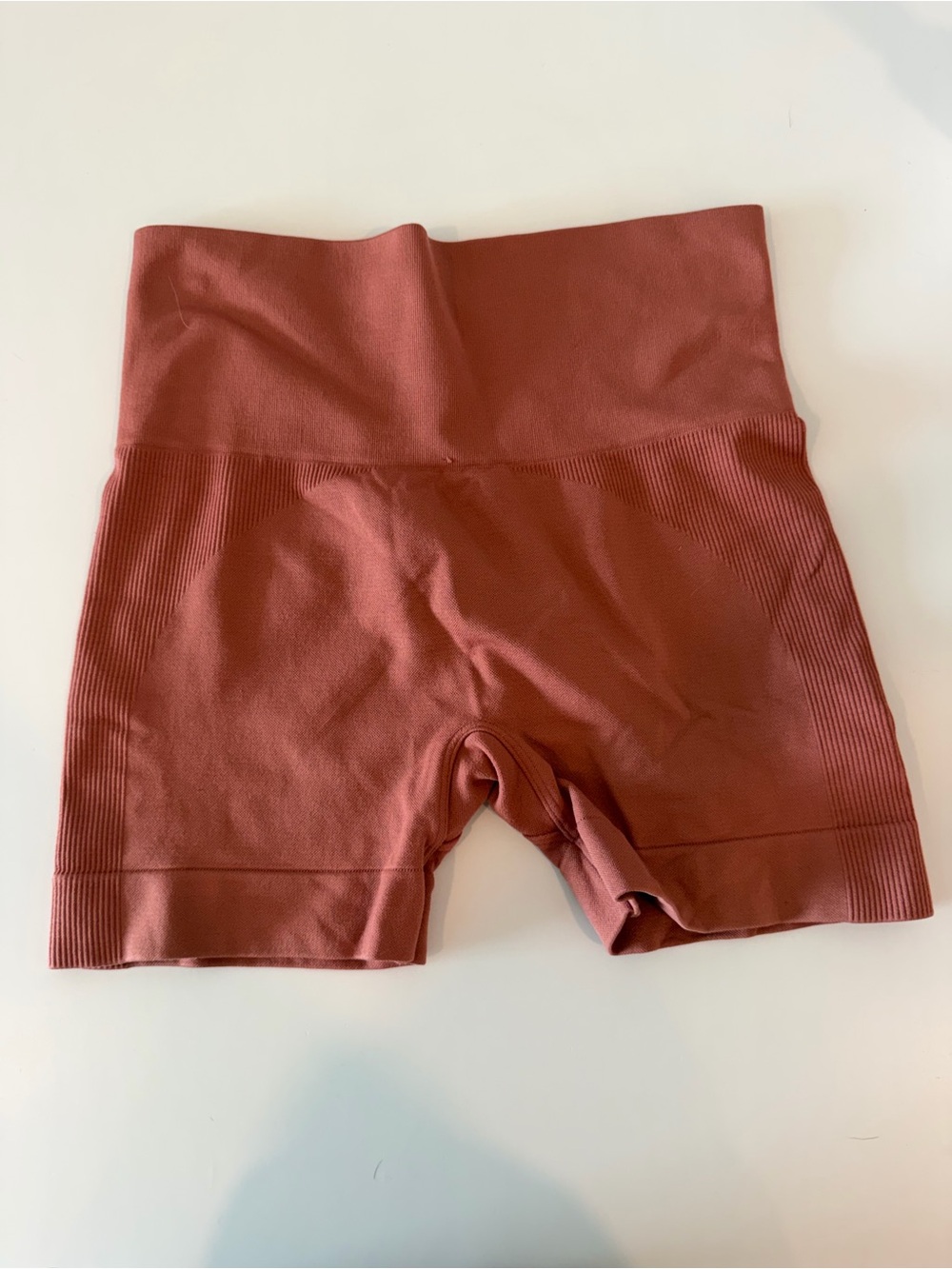 SET Active High-Waist Seamless Rust Bike Shorts - Picture 2 of 3